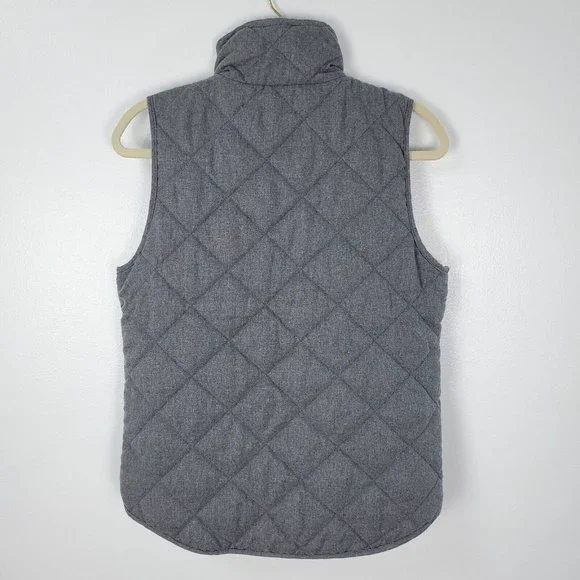 Thread & Supply Womens Vest Small Gray Quilted Full Zip Pockets Gold Outdoors - Picture 4 of 10